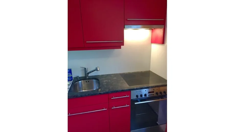 2 ZI-WOHNUNG IN HONDRICH (BE), MÖBLIERT, TEMPORÄR