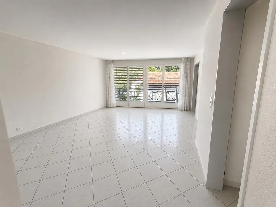 Helle 4.5-Zimmerwohnung – zentral wohnen in Domat/Ems