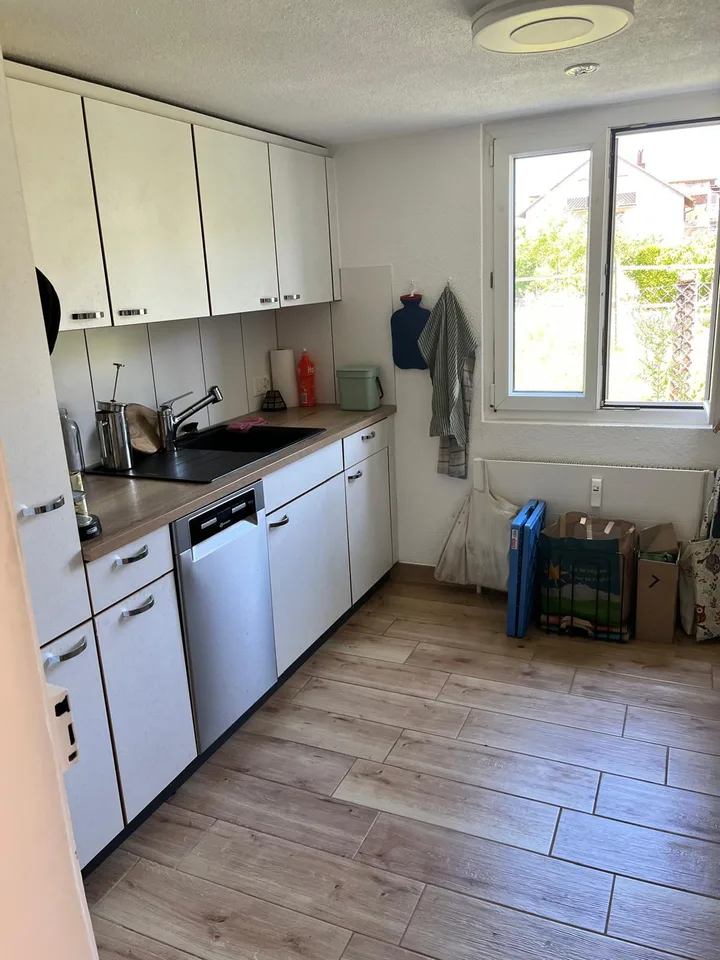 Charmanter 4.5 Zimmer Hausteil mit Garten und Terasse
