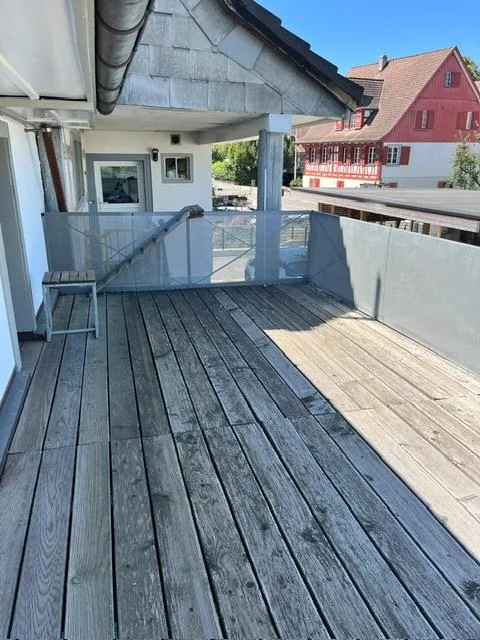 Charmanter 4.5 Zimmer Hausteil mit Garten und Terasse