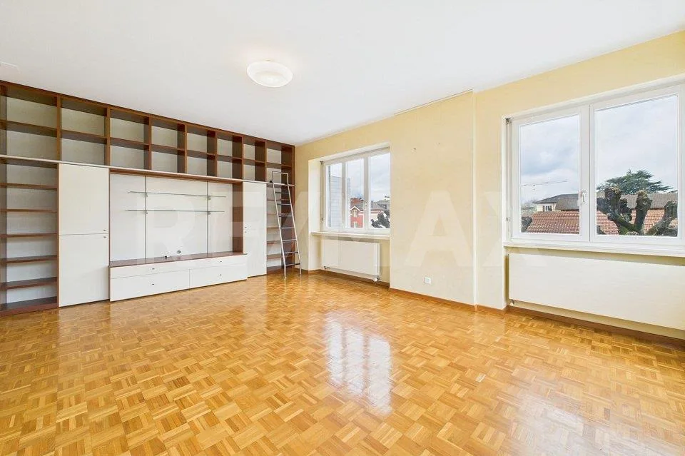 Appartamento di 3.5 locali in zona residenziale esclusiva nel centr...