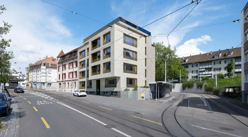 Sonnige Attika in Riehen - Weitsicht & grosszügige Terrassen (W4.2)