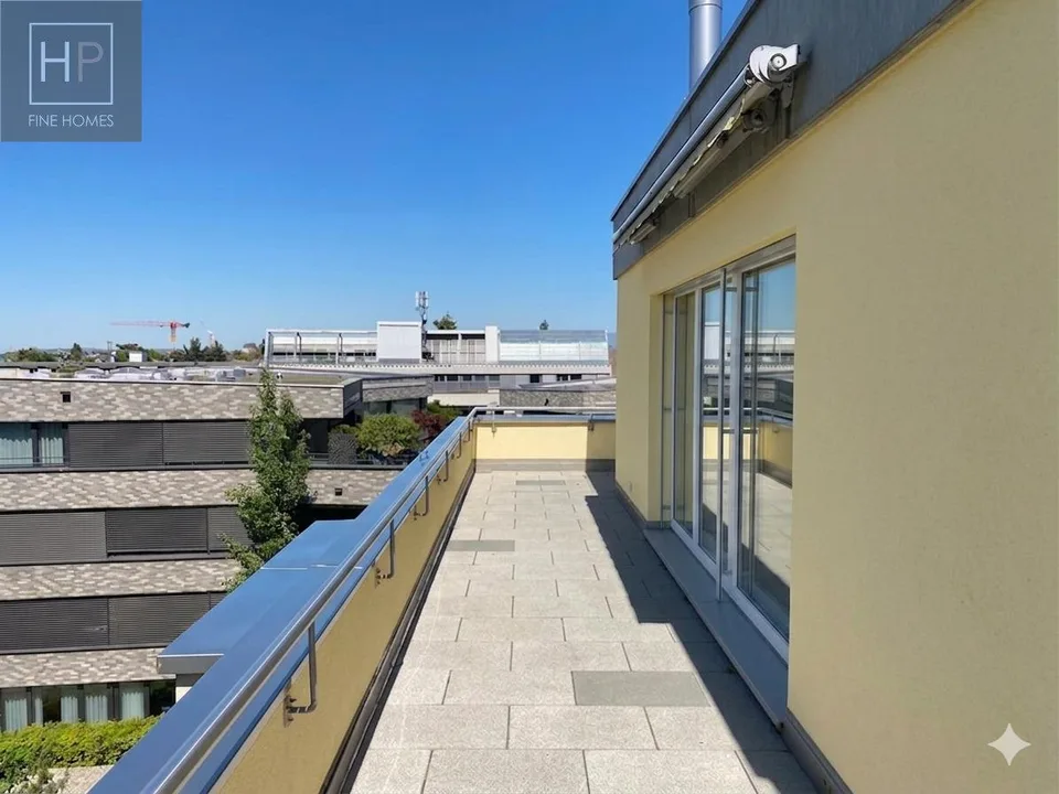 4.5 Zimmer Attika-Eigentumswohnung mit Hobbyraum und 2 Autoeinstell...