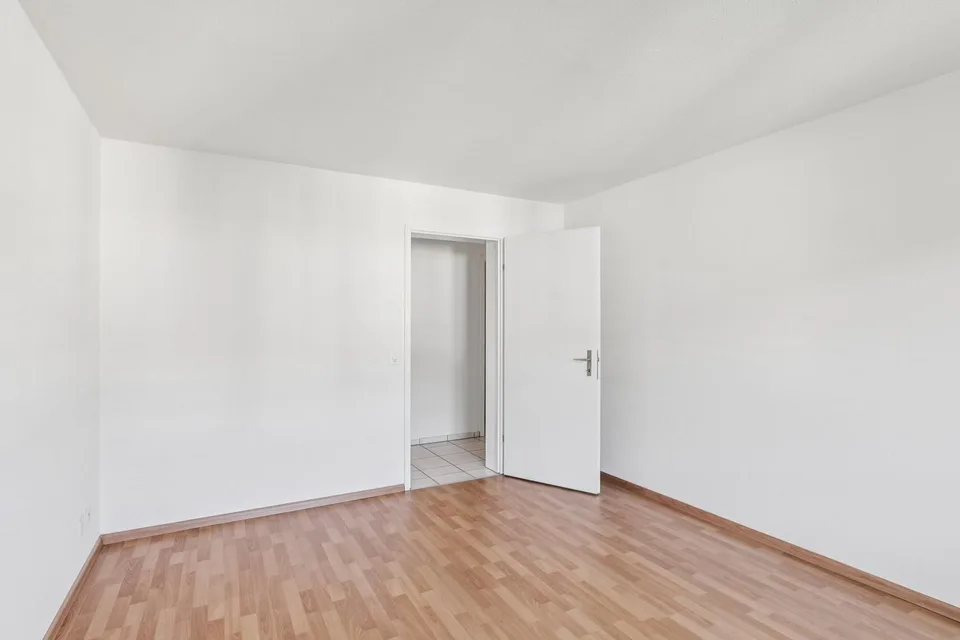 Attraktive 4.5-Zimmerwohnung mit Aussicht, Lift & Tiefgarage