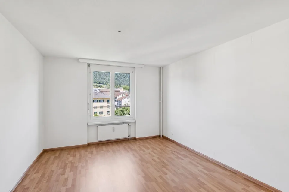 Attraktive 4.5-Zimmerwohnung mit Aussicht, Lift & Tiefgarage