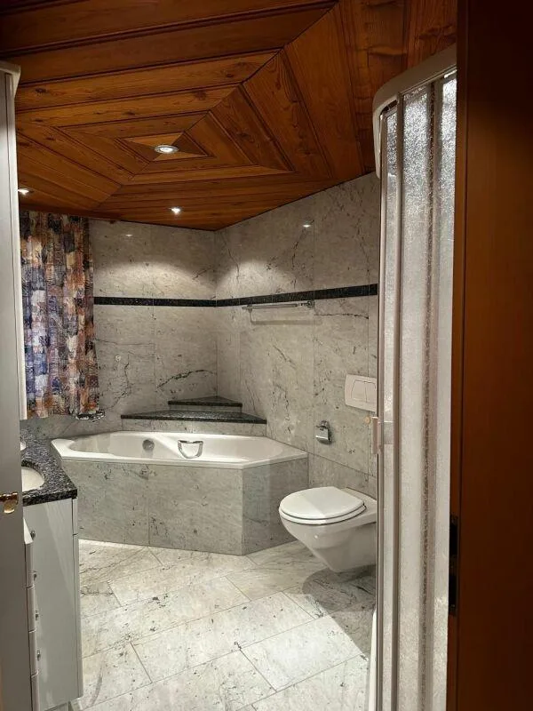 Appartement 4 1/2 pièces dans un quartier résidentiel idyllique au milieu du vert