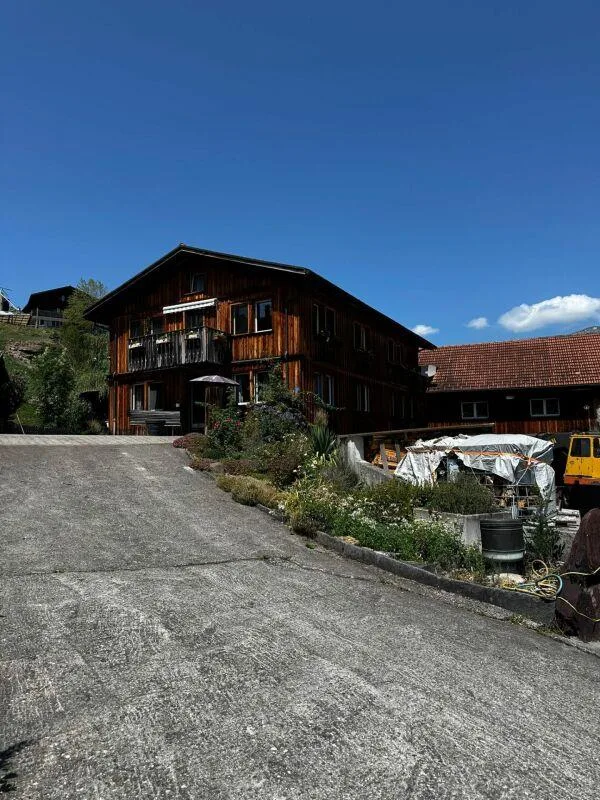 Appartement 4 1/2 pièces dans un quartier résidentiel idyllique au milieu du vert