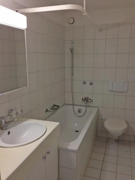 Appartement dans un endroit calme près de la gare - limité jusqu'au 30.11.2029!