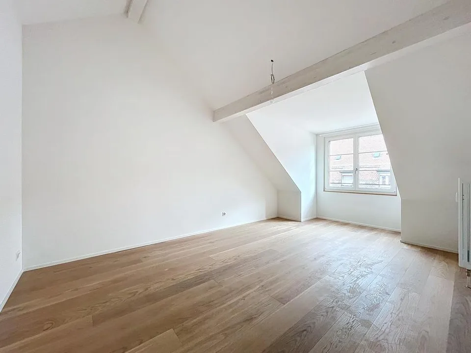 Stilvolle 4.5-Zimmer-Maisonettewohnung auf zwei Ebenen