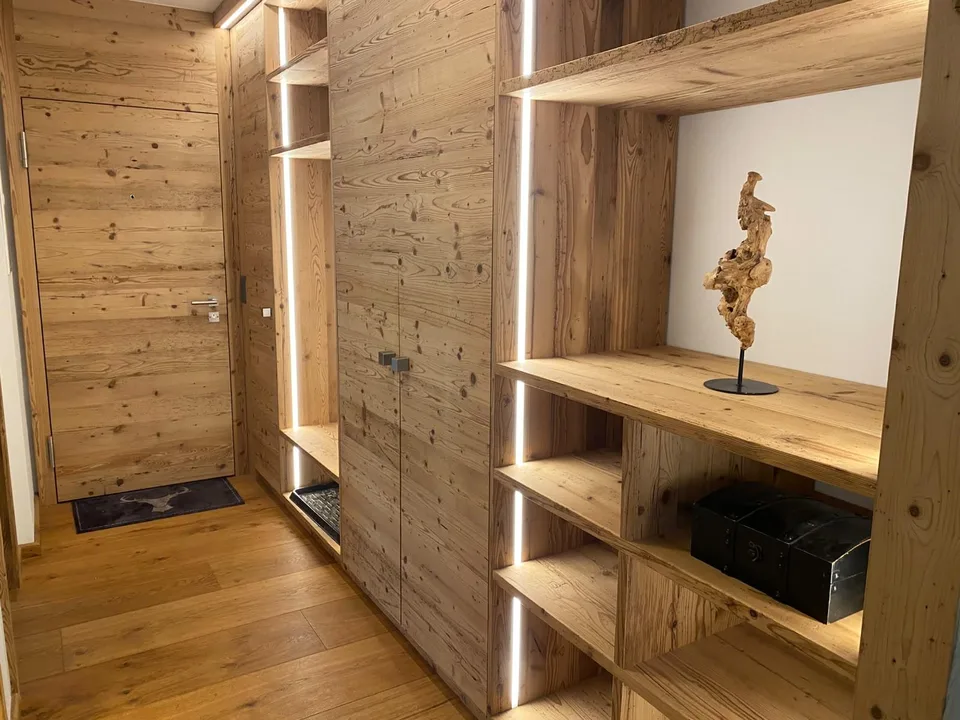 Exklusive 3.5 Zimmer-Ferienwohnung an bester Lage in St. Moritz