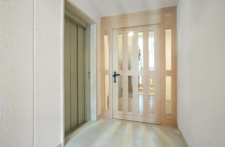 Exklusive 3.5 Zimmer-Ferienwohnung an bester Lage in St. Moritz