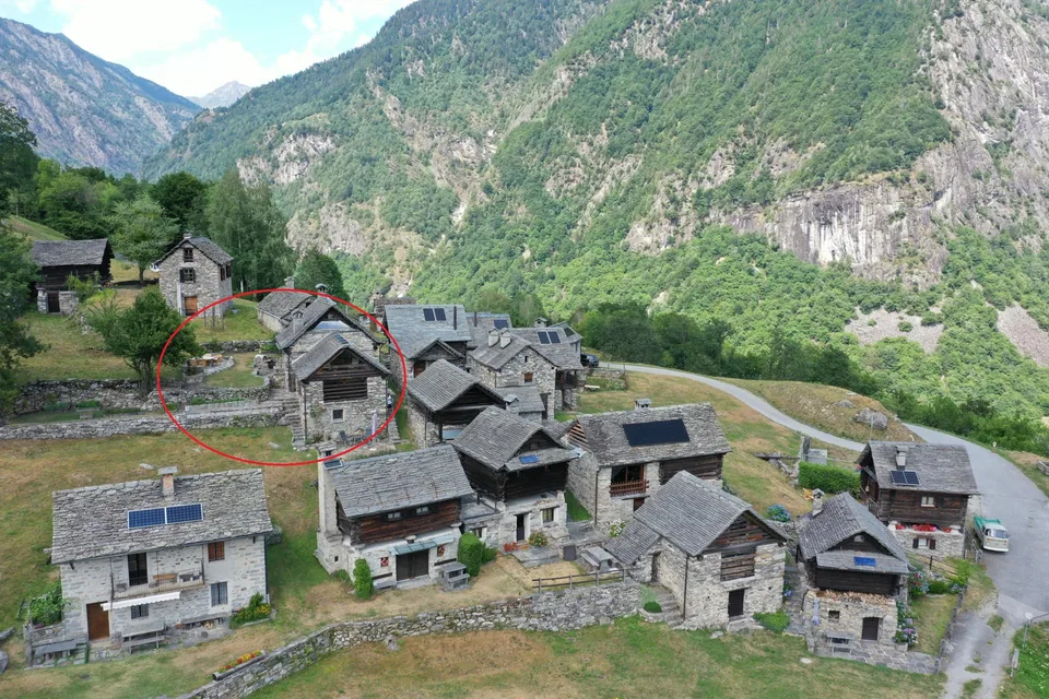 Large comfortable rustico with beautiful panoramic view in Lavizzara