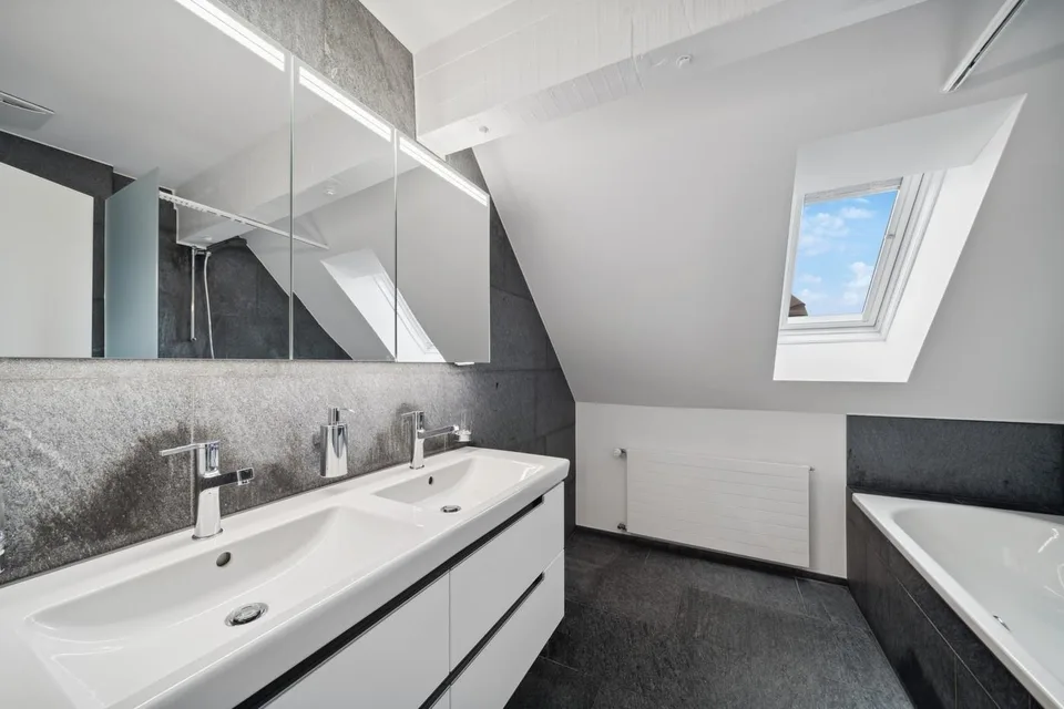 Exklusive 5-Zimmer-Maisonettewohnung mit Dachterrasse im Herzen von Luzern