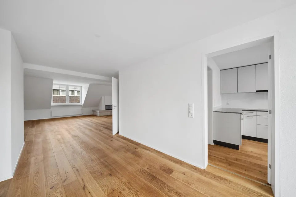 Exklusive 5-Zimmer-Maisonettewohnung mit Dachterrasse im Herzen von Luzern