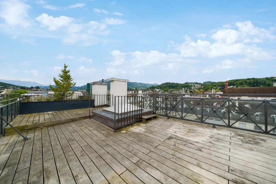 Exklusive 5-Zimmer-Maisonettewohnung mit Dachterrasse im Herzen von Luzern