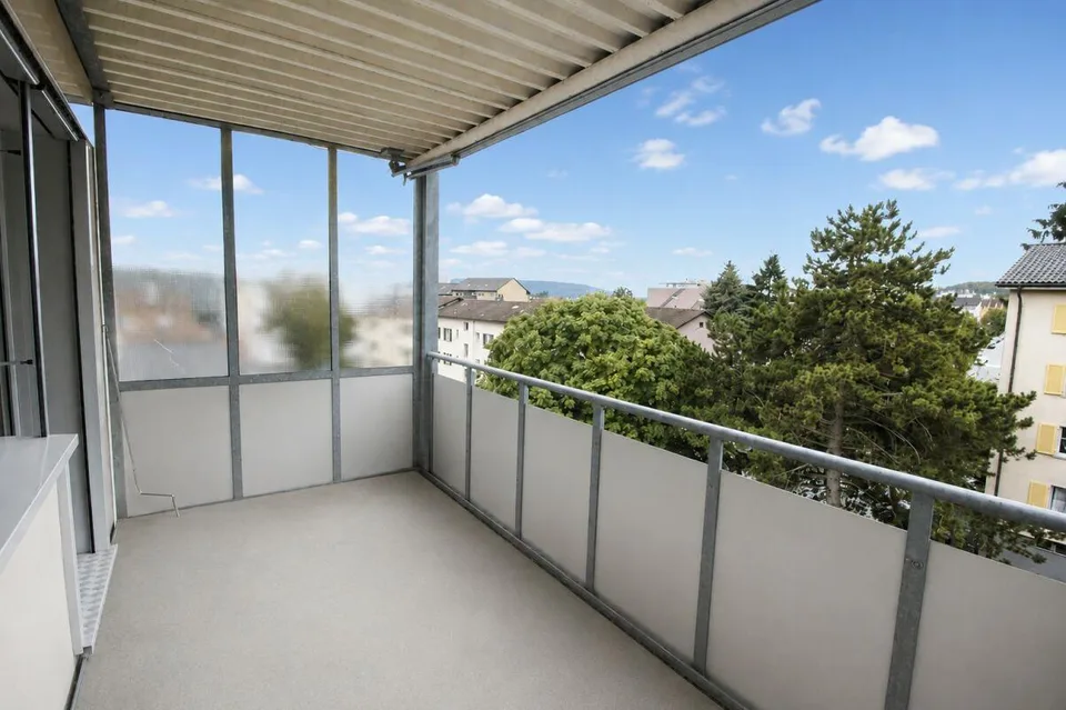 Helle und komfortable Wohnung in beliebtem Quartier