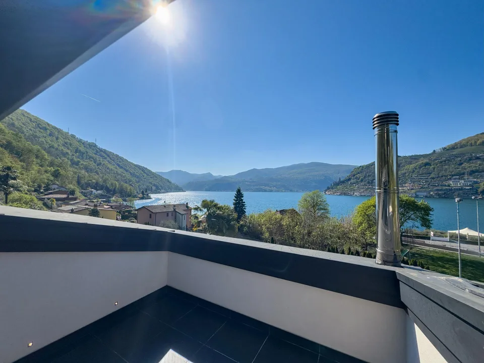 Splendida villa di lusso vista lago con piscina e darsena
