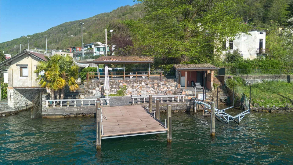 Splendida villa di lusso vista lago con piscina e darsena