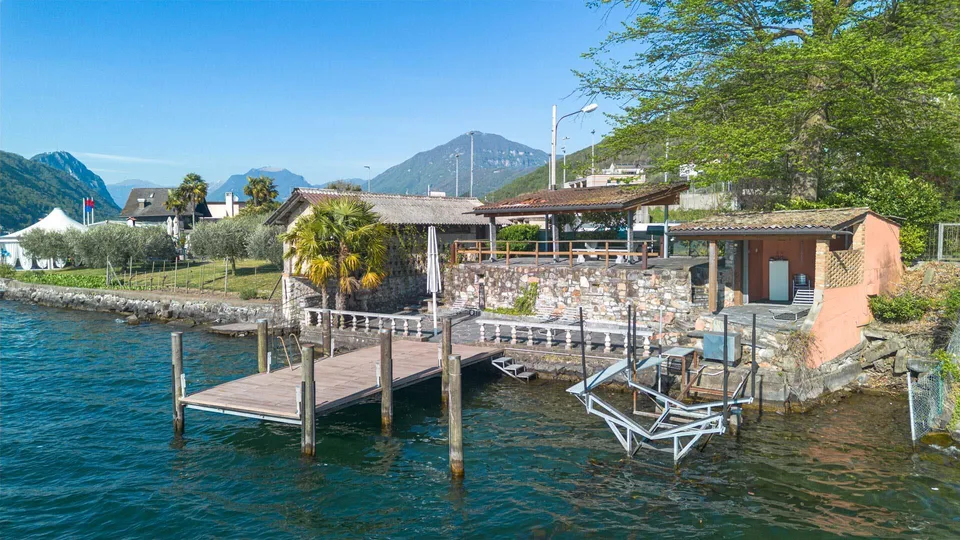 Splendida villa di lusso vista lago con piscina e darsena