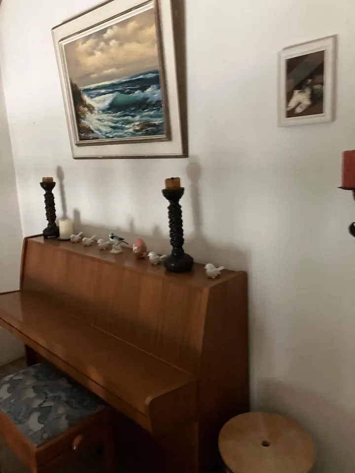 Möblierte 2.5 Zimmer- Maisonettewohnung mit grossem Balkon