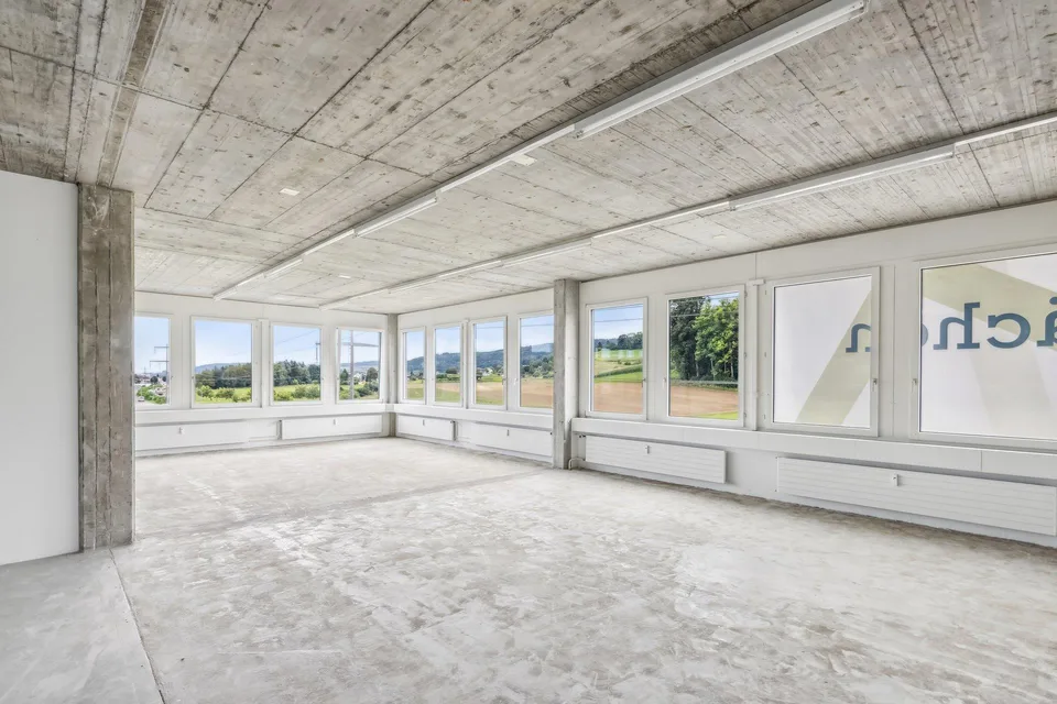Räumlichkeiten mit Blick ins Grüne - Siloring Dintikon