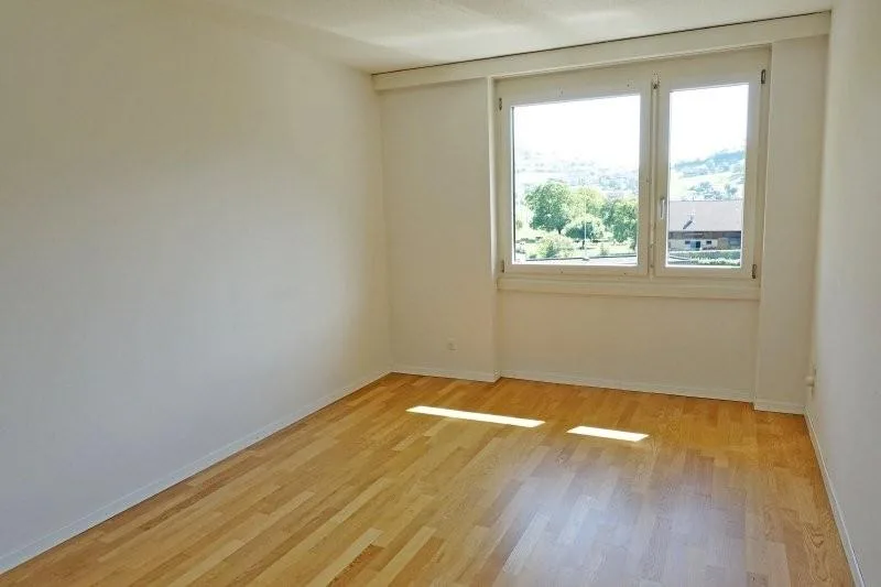 neues zu Hause mit Blick in die Berge