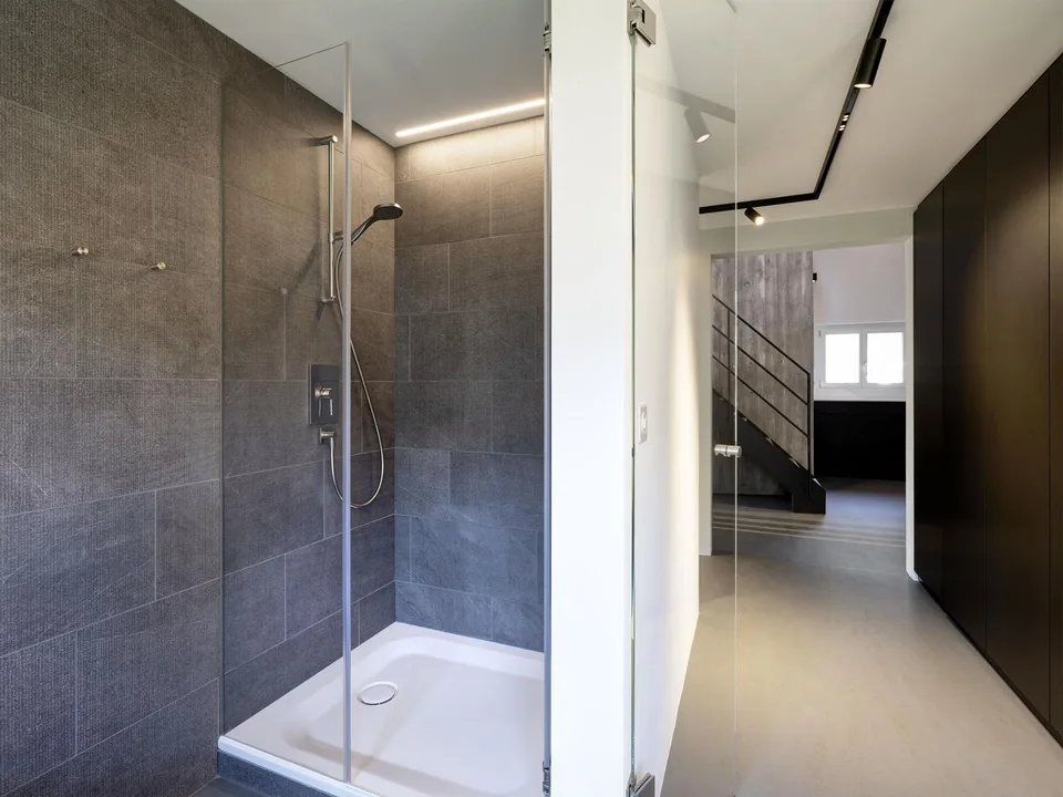 Appartamento elegante di 5,5 stanze a Domat/Ems