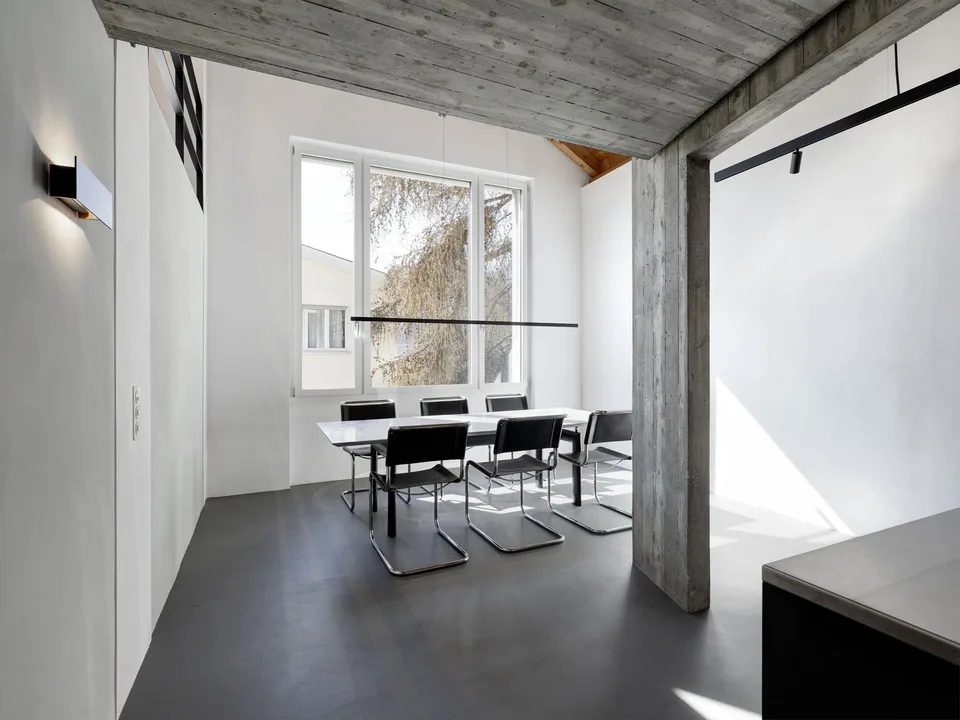 Appartamento elegante di 5,5 stanze a Domat/Ems