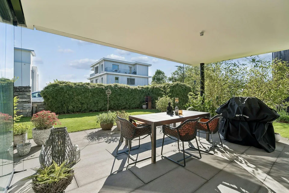 Exclusive 6½-room single-family house in a quiet location with a large garden