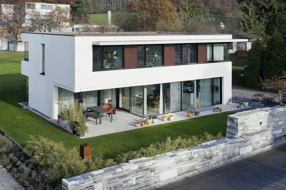 Exclusive 6½-room single-family house in a quiet location with a large garden