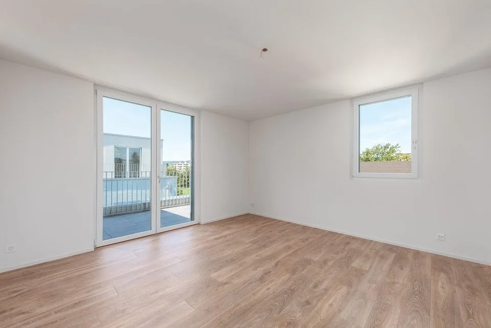Attic apartment near Altstetten train station - City and nature combined