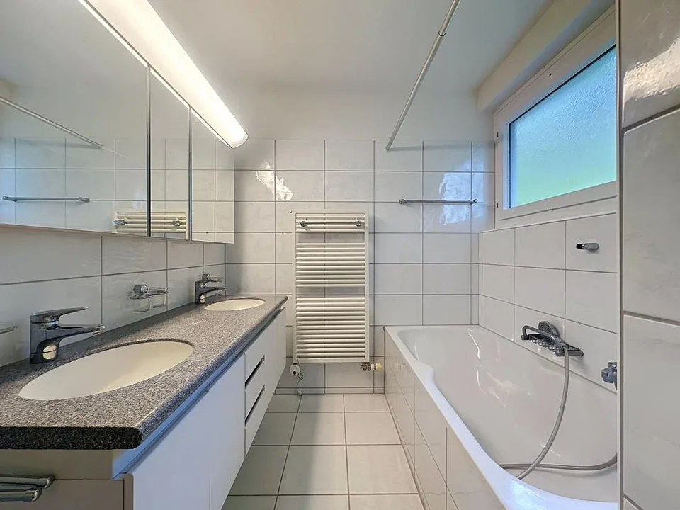 Appartement spacieux de 5,5 pièces dans un emplacement attractif sur Zürichberg