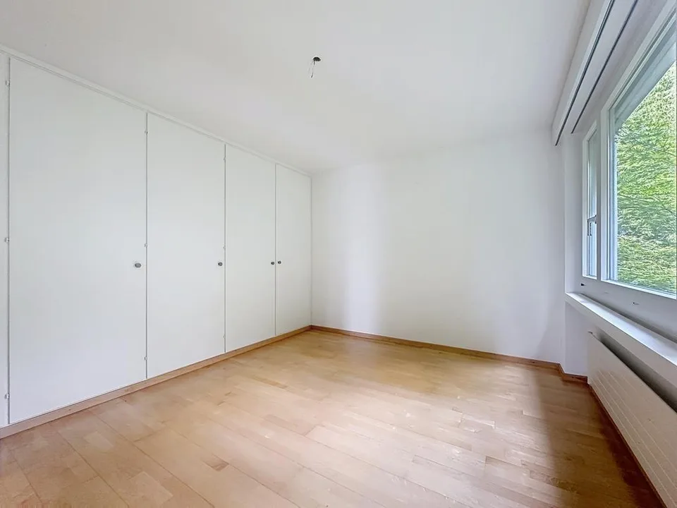 Appartement spacieux de 5,5 pièces dans un emplacement attractif sur Zürichberg