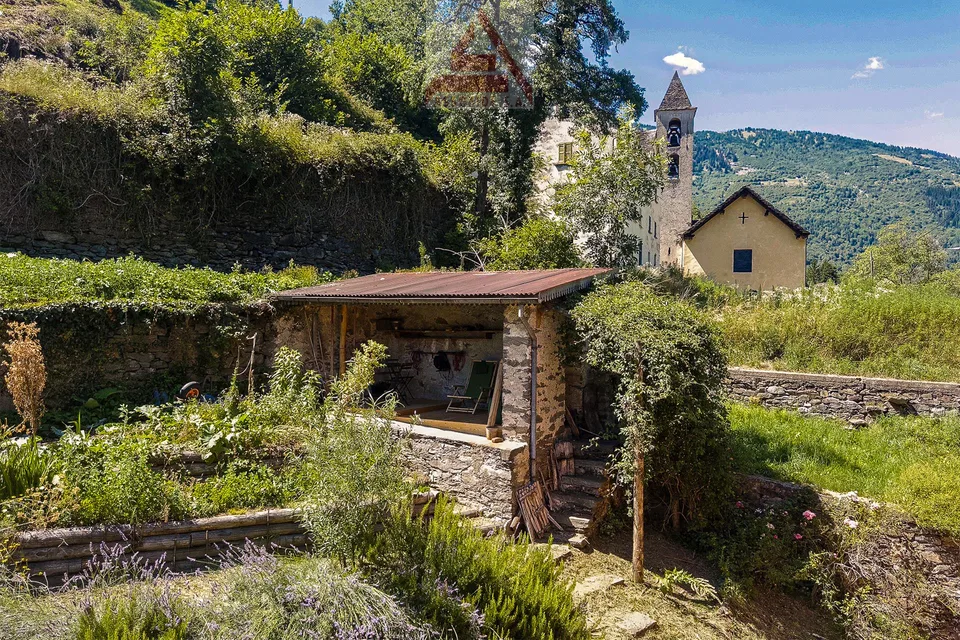 Charmantes Tessinerhaus / Affascinante casa ticinese