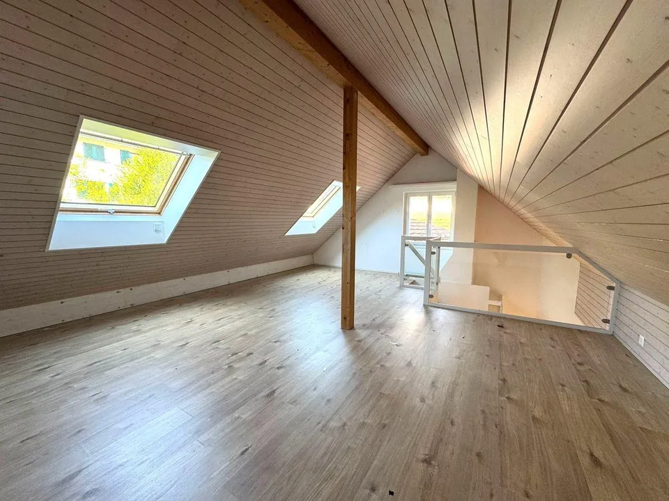 ELEGANZ TRIFFT WOHNKOMFORT - EXKLUSIVES HAUS MIT PRIVATGARTEN