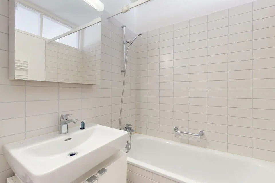 Quiet family apartment in central location