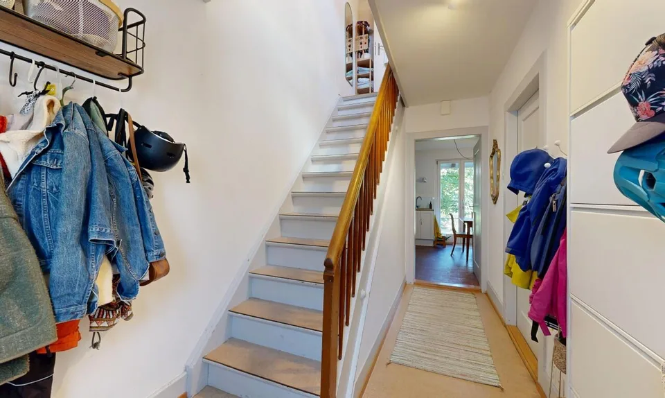 4.5-room row house with garden in a desirable residential area