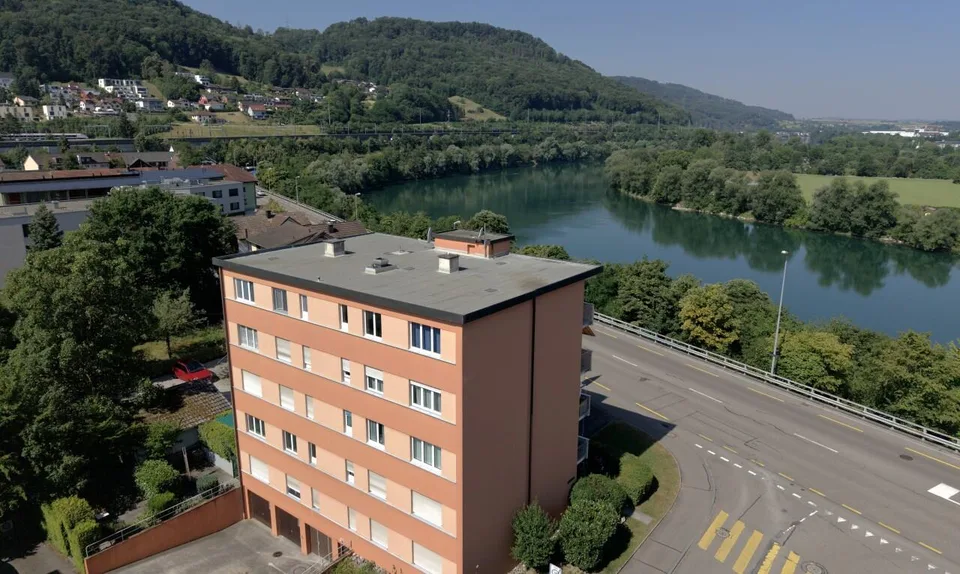 Bright 4.5-room apartment with balcony and Rhine view in Stein AG