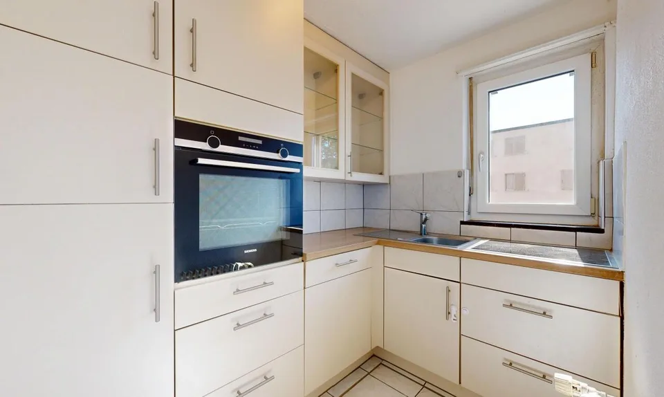 Bright 4.5-room apartment with balcony and Rhine view in Stein AG