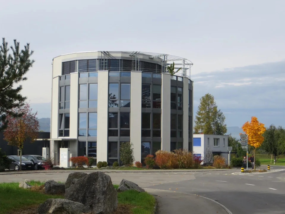 Attraktive Gewerbefläche mit unverbaubarer Aussicht