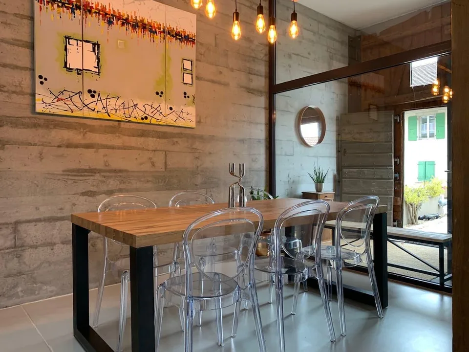 Elegante Villa mit modernem Komfort, komplett möbliert in Gimel, ab August 2026 verfügbar