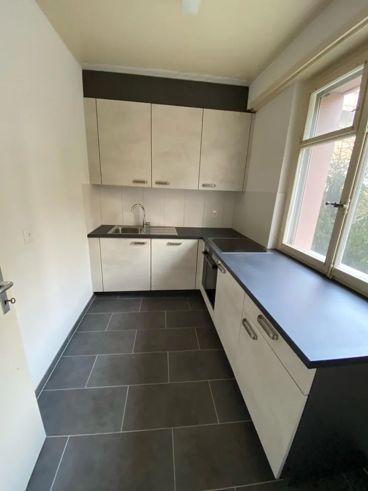 Studio rénové près du CHUV