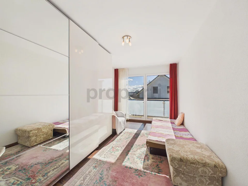 Ein Zuhause zum Wohlfühlen – 6.5-Zimmer-Doppeleinfamilienhaus in Of...
