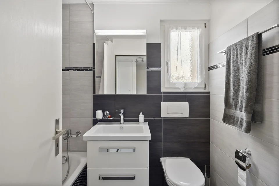 Family-friendly living experience with garden and winter garden