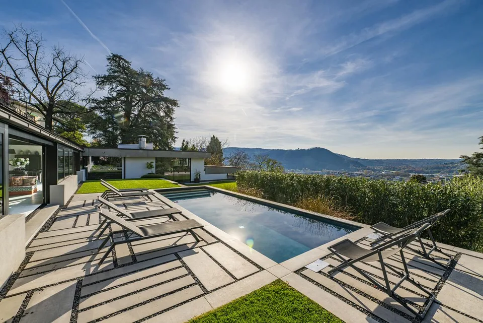 The Dolinski home | TI