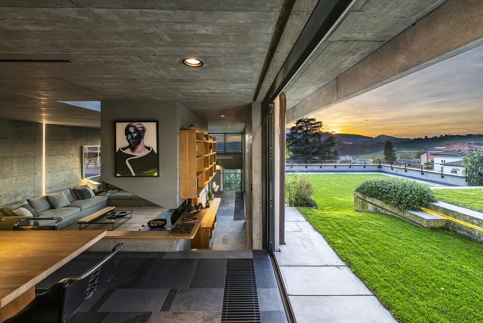 The Dolinski home | TI