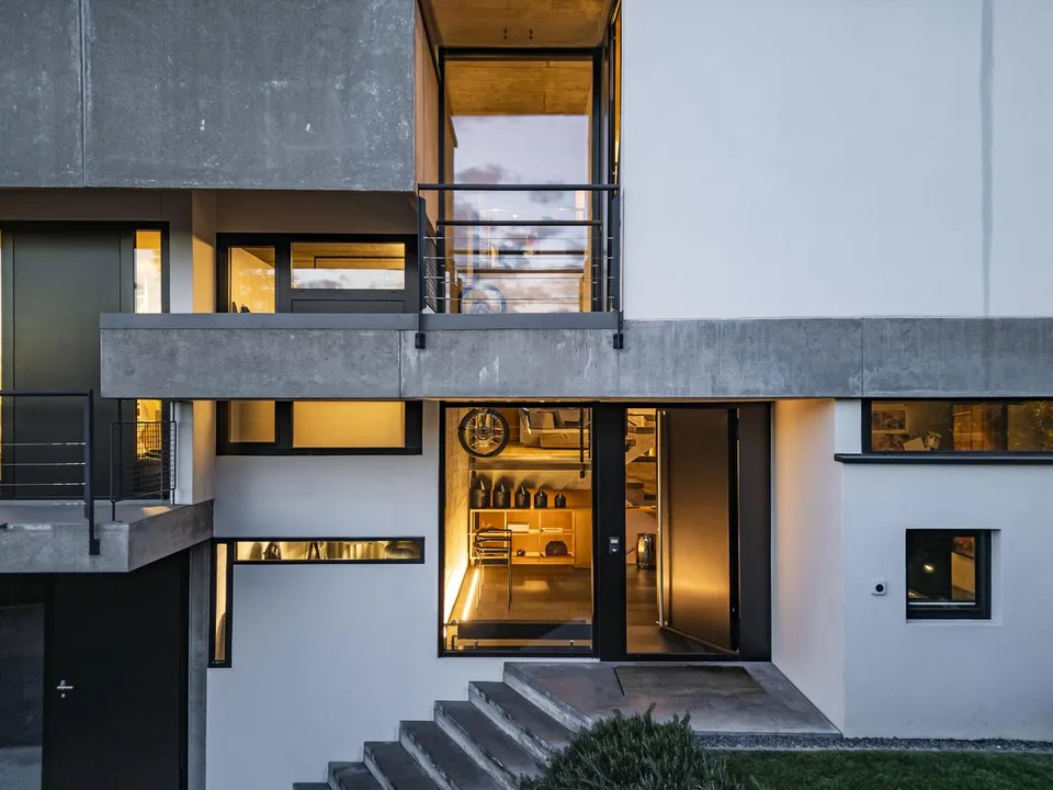 The Dolinski home | TI