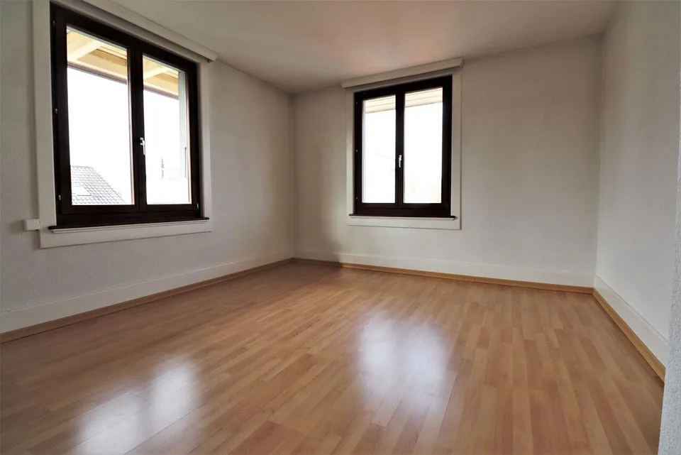 Zentrale 4.5-Zimmerwohnung Kirchberg – photo 8 of 18