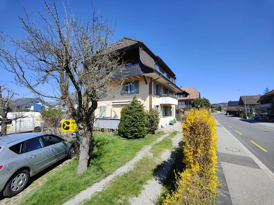 Zentrale 4.5-Zimmerwohnung Kirchberg – photo 2 of 18