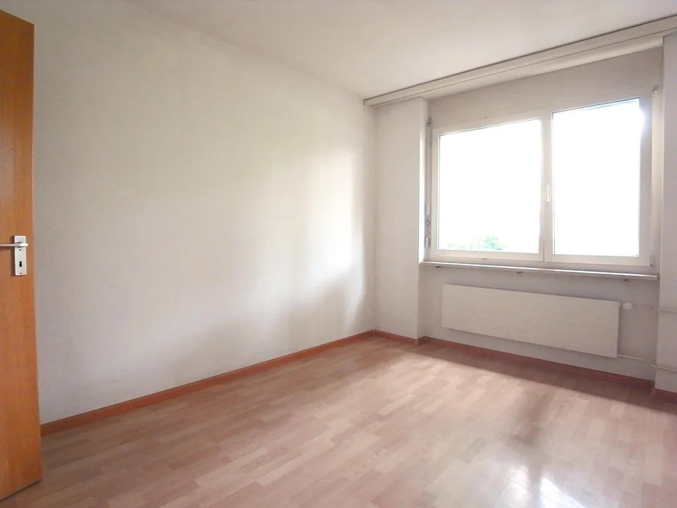 Familienwohnung mit eig. Waschraum & Balkon